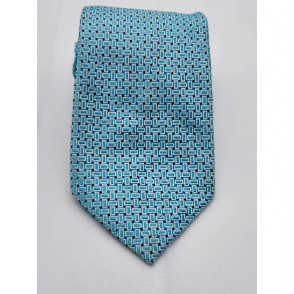 Nautica Mens Silk Blend Geometric Pattern Necktie Light Blue Navy White T074